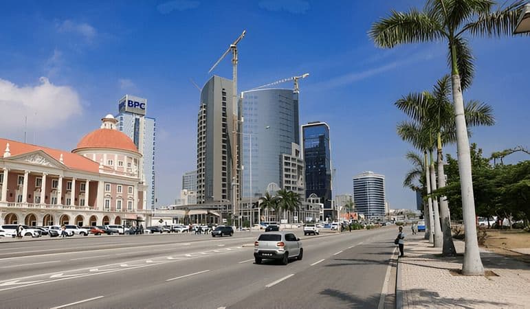 Why Real-Time Intelligence Saves Lives (And Generic Risk Reports Don't)